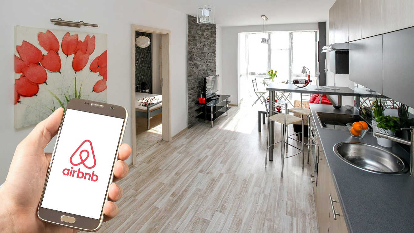 Marketing a holiday rental property in France