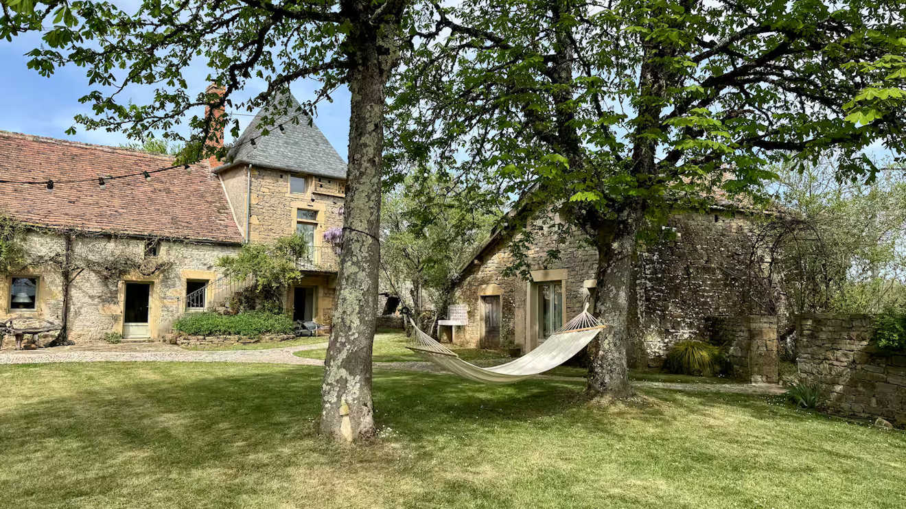 Puylagarde farmhouse for rent France