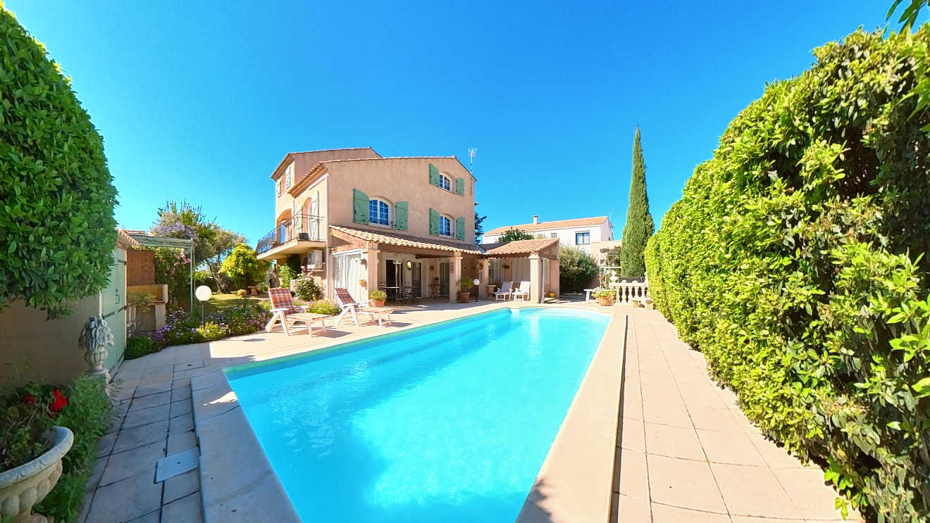 Serignan house for rent France long term near beach