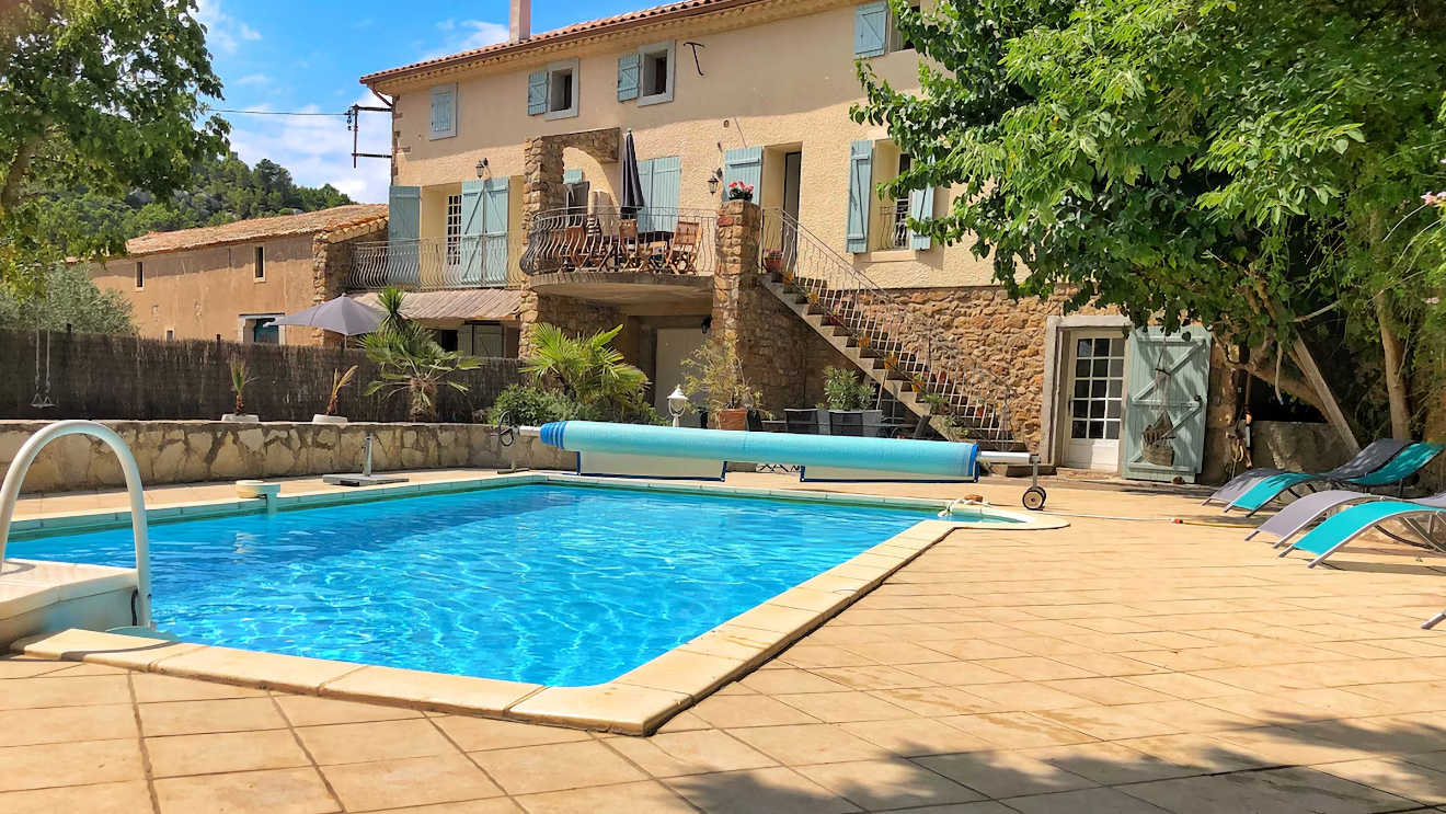 Farmhouse for long term rentals in Corbieres, France