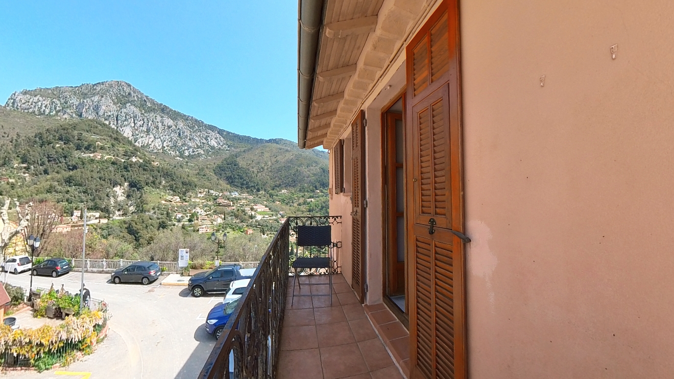 Apartment for long term rentals near Menton France