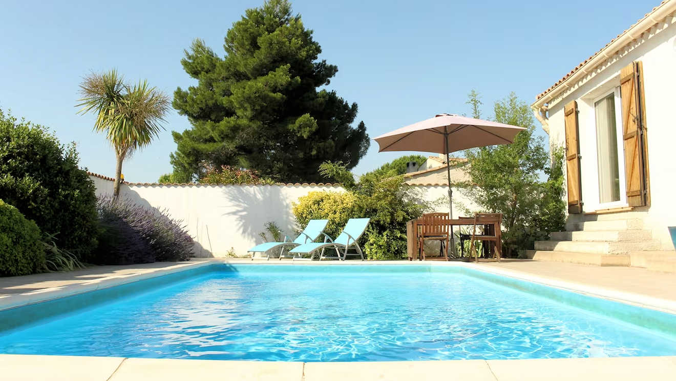 3 bed villa with pool for long term rent in Puimisson, South France