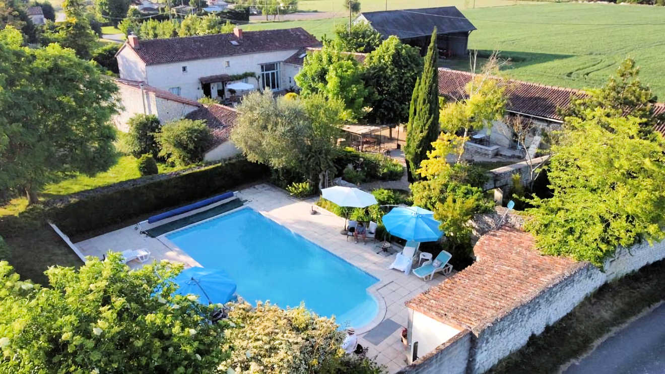 Le Tuffeau long term cottage rentals Loire Valley France