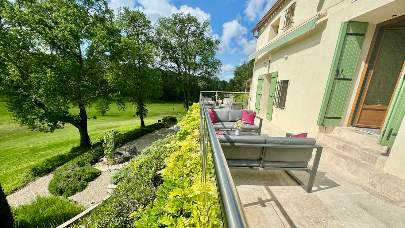 La Grange Sud luxury long term rentals in Dordogne France