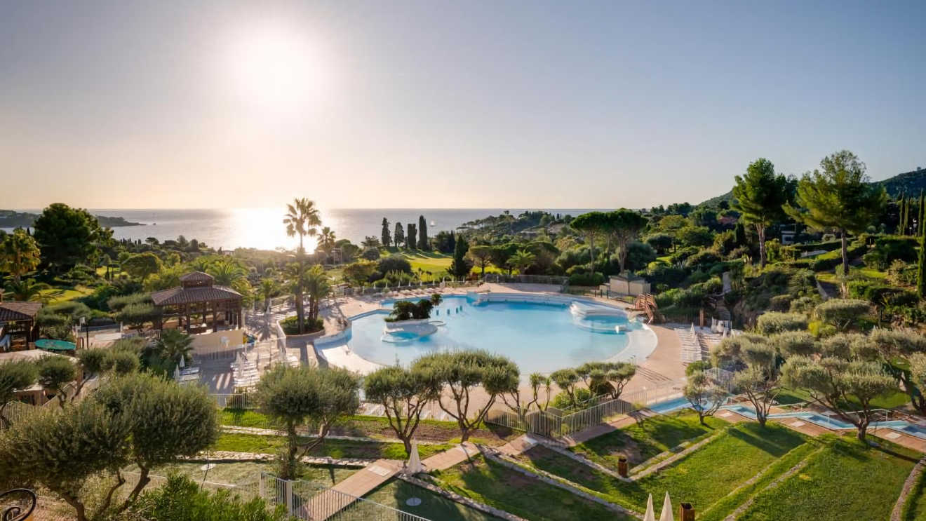 Cap Esterel beach apartment Cote d'Azur South France
