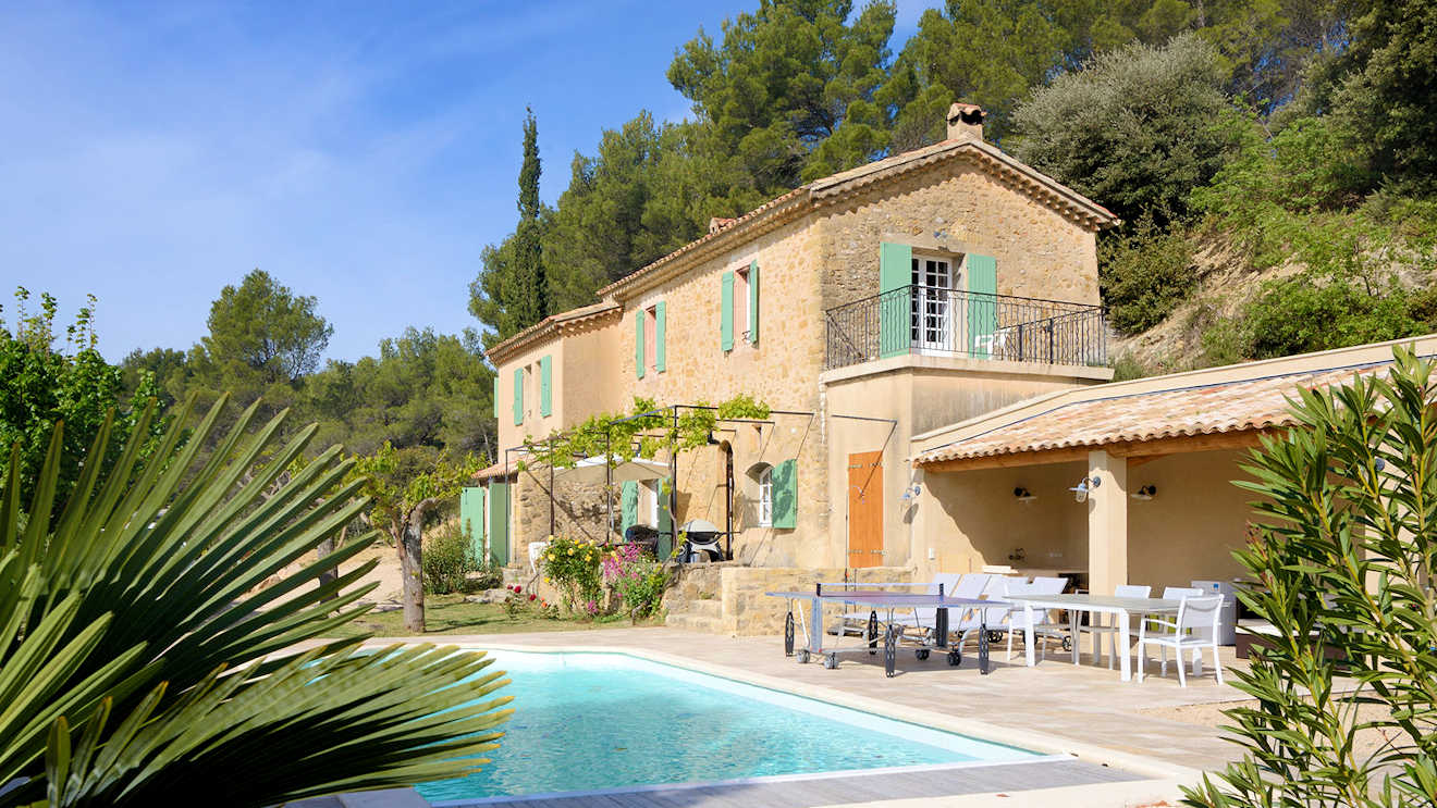 Provence farmhouse for long term rentals Luberon France