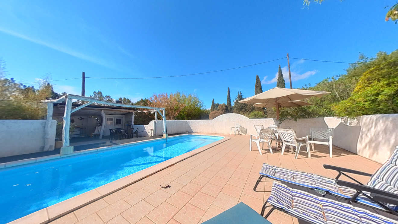 La Forte - cheap 2 bed long term rentals property South France