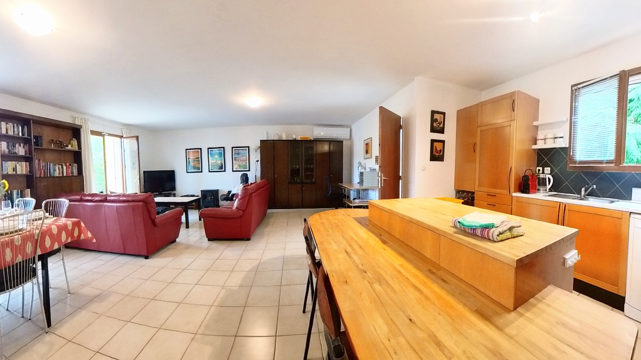 Ginestas villa for long term rental South France