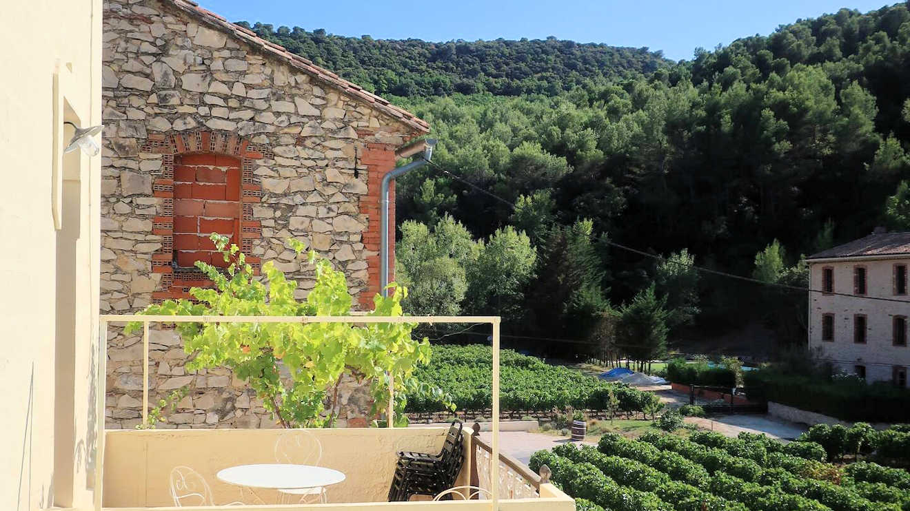 Maison des Vins 3 bed house for long term rentals Provence France