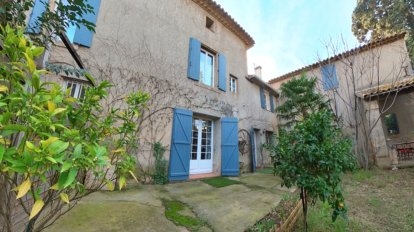 Cuxac d'Aude house for long term rentals South France