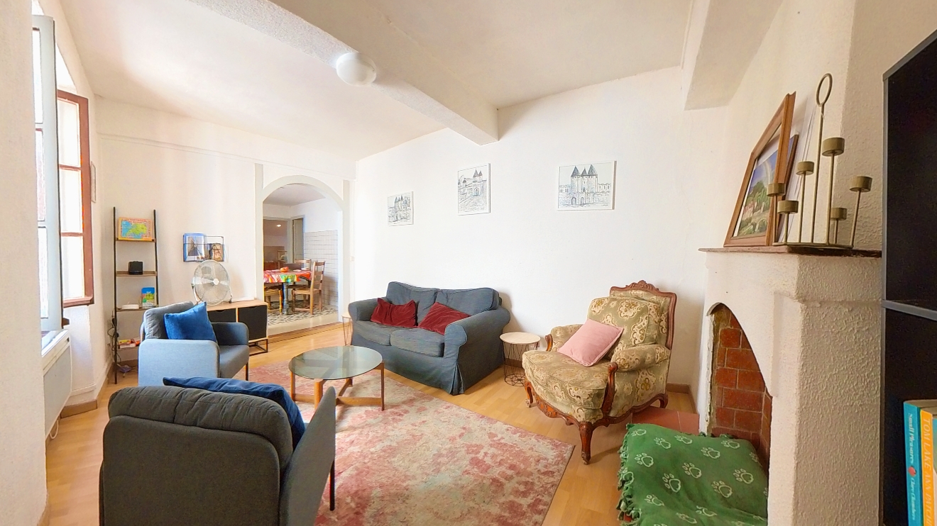 Quillan apartment for long term rentals Southern France